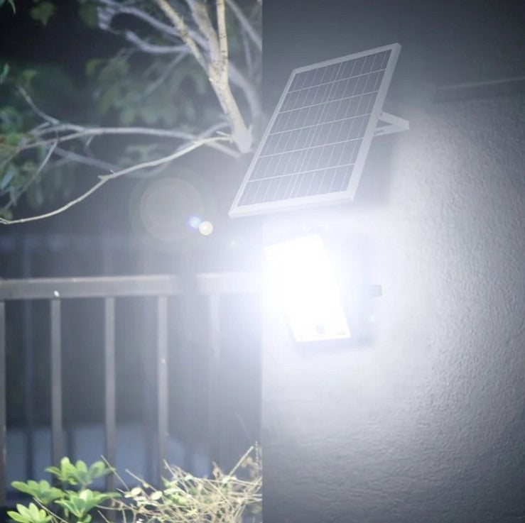 RELYARD 100W 800Lumen/ 200W 1200Lumen/ 300W 2800Lumen, Outdoor Solar Power LED Flood Light
